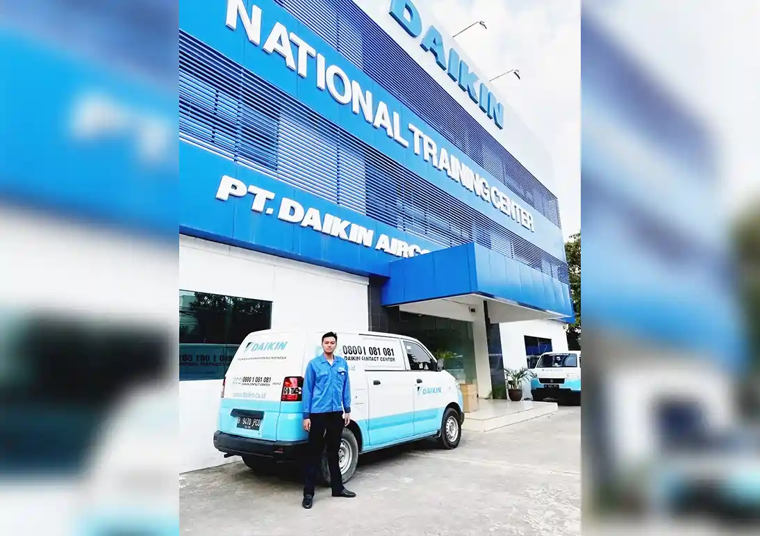 <h4>#2 DOC. Daikin -Service Car which were used for customer service</h4>